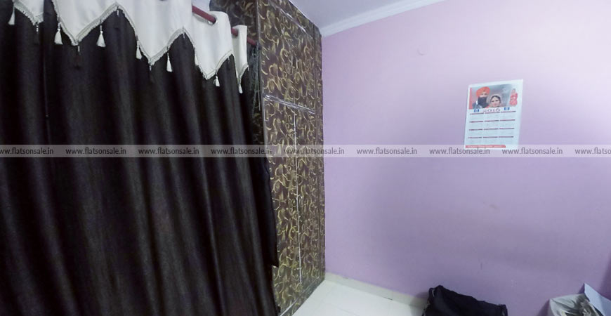 wardrobe in bedroom
